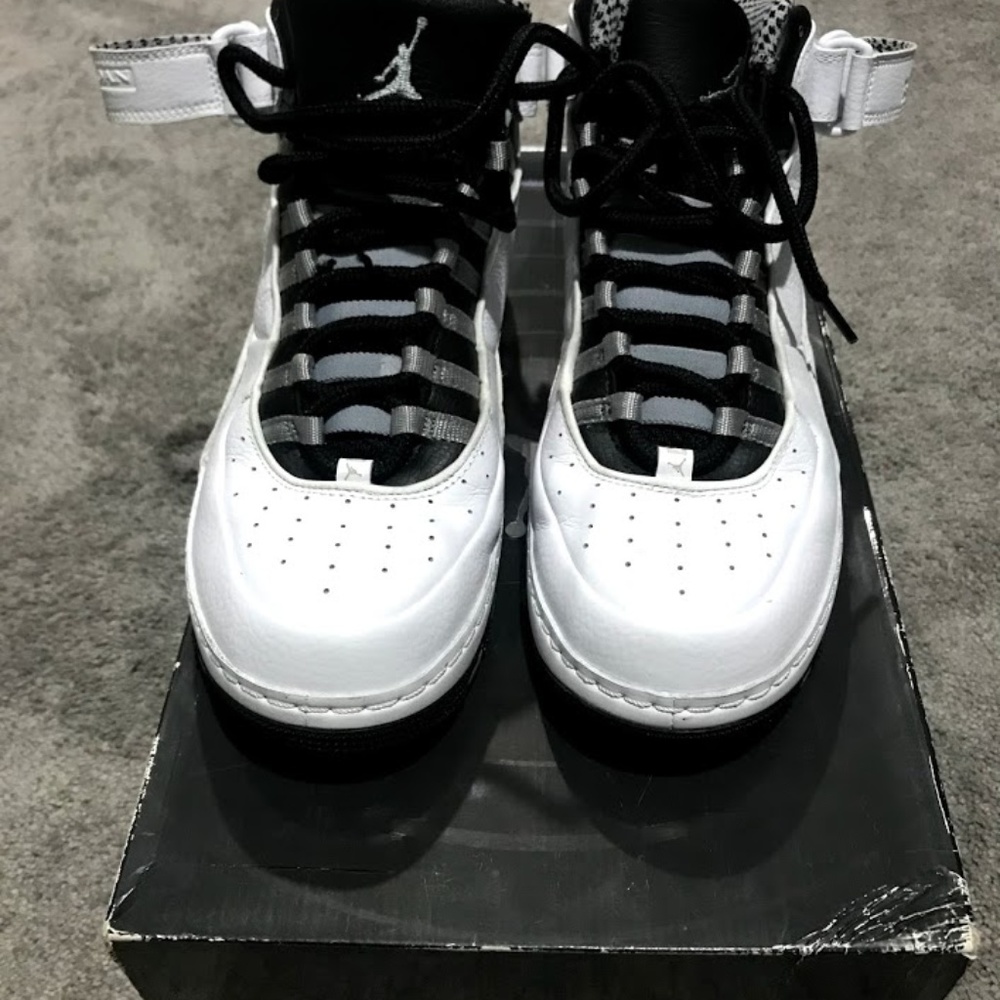 AJF 10 - White / Black-Light Steel Grey Sz 12